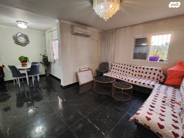 דירה, בני ישראל, קרית גת