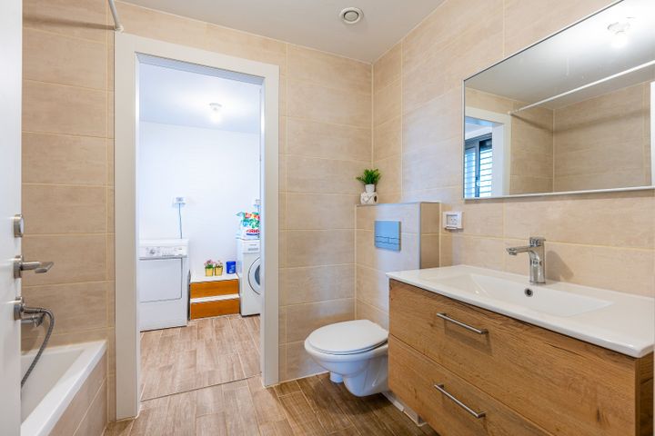 דירה, אור ים, אור עקיבא