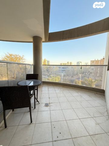 דירה, דרך המשחררים 14, שכונה ב', באר שבע