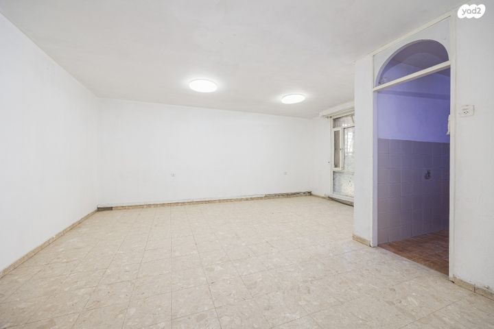 דירה, שדרות לוי אשכול, מעלות דפנה, ירושלים