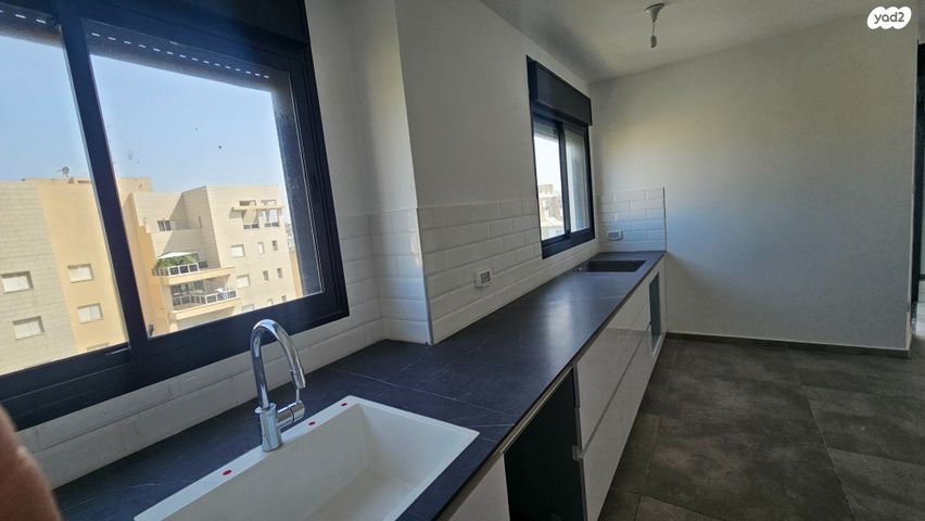 דירה, מרכז, הרצליה