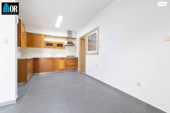 דירה, לב המושבה, נס ציונה