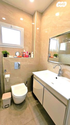 דירה, הכלנית 5, רובע ח', אשדוד