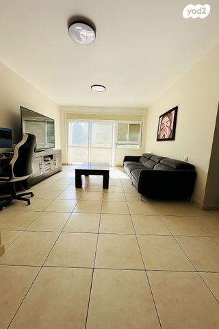 דירה, הפארק - צפון ותיק, חדרה