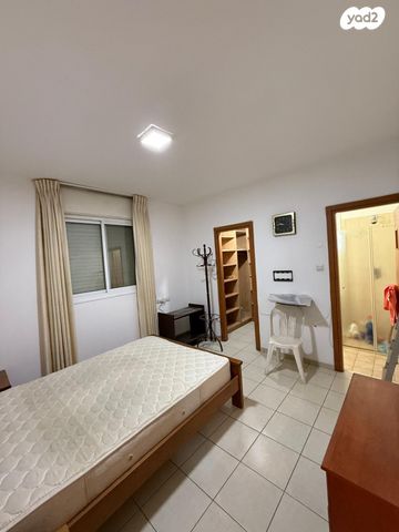 דירה, דרך המשחררים 14, שכונה ב', באר שבע