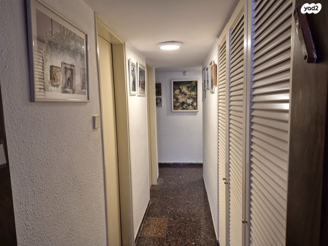 דירה, מנדלשטם 18, הצפון הישן - צפון, תל אביב יפו