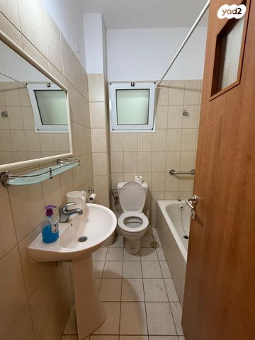 דירה, דרך המשחררים 14, שכונה ב', באר שבע