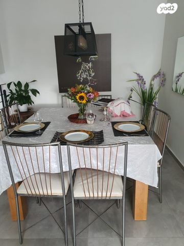 בית פרטי/ קוטג', הארז, נווה סביון, אור יהודה