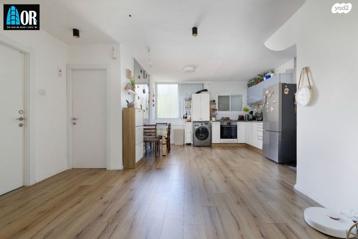 דירה, דוד אלרואי, רמב"ם, ראשון לציון