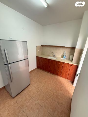 דירה, ארלוזורוב 82, בת ים