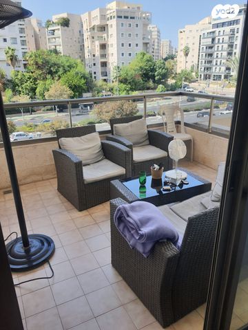 שדרות לוי אשכול 