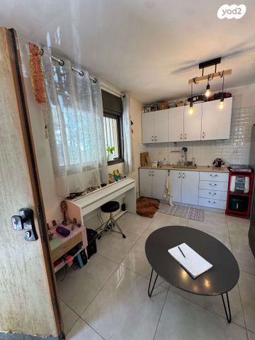 דירת גן, פלורנטין, פלורנטין, תל אביב יפו