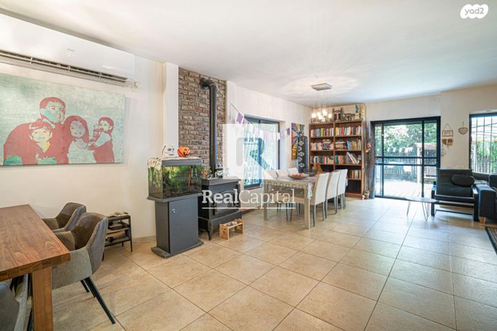 בית פרטי/ קוטג', קרית יערים, רמת השרון