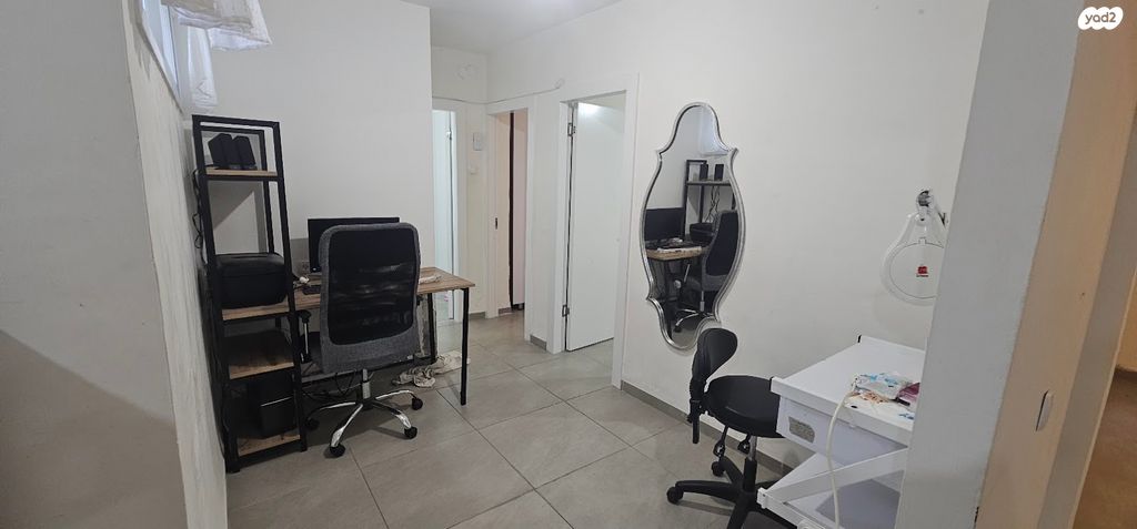 דירה, מעלה חסון, שכונה ותיקה - מרכז העיר, מעלות תרשיחא