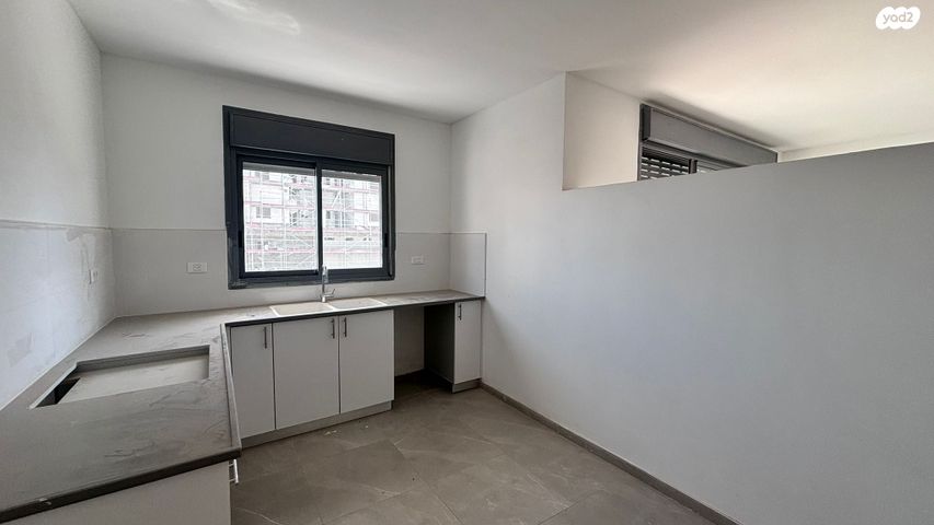 דירה, טבריה המושבה, טבריה