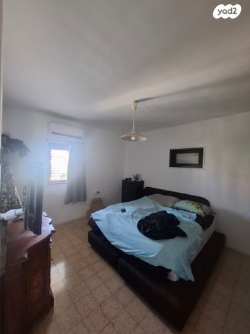 דירה, הרצל, שכונת בן גוריון, מרכז העיר ג', רמת גן