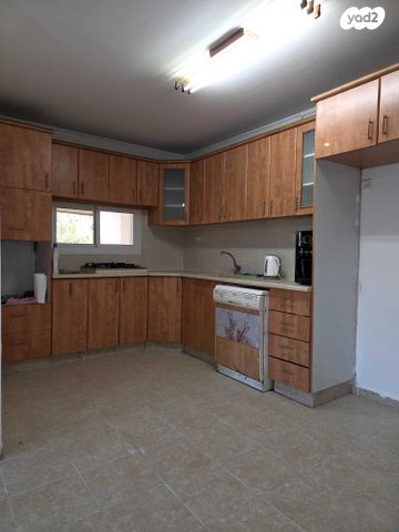 שלמה בן יוסף 