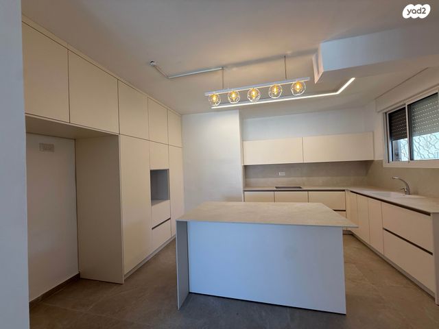 דירה, וולפסון, עיר, מרכז העיר, נהריה