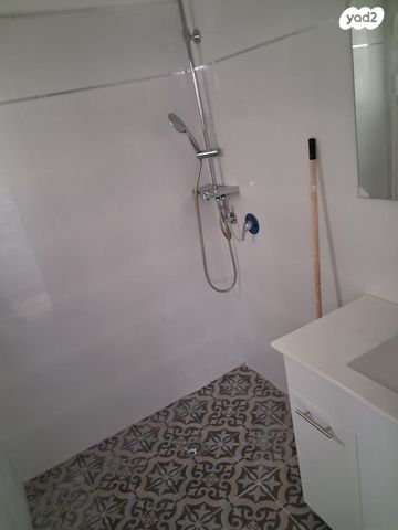 דירה, החשמונאים 37, לב העיר, בת ים