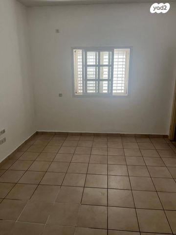 דירה, דרך עכו חיפה, מרכז העיר, סביניה, הוותיקה, קרית ביאליק