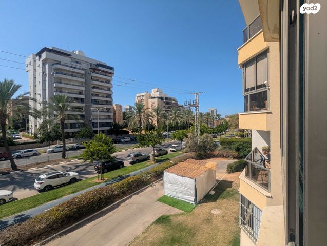 דירה, קרן היסוד, רובע ד', אשדוד