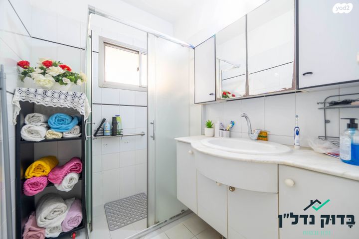 דירה, יהושע רבינוביץ 38, בן גוריון, חולון