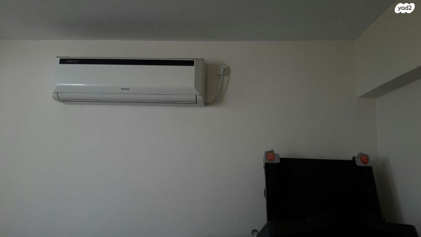 דירת גן, יאנוש קורצ'אק, גבעת המורה, עפולה