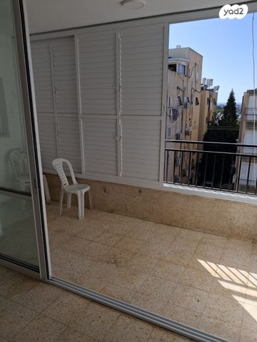 דירה, החשמונאים 37, לב העיר, בת ים