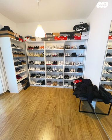 דירה, הרי הגלעד, בורסה, רמת גן