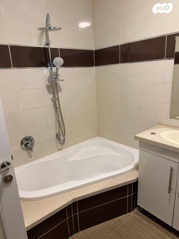 בית פרטי/ קוטג', אופקים