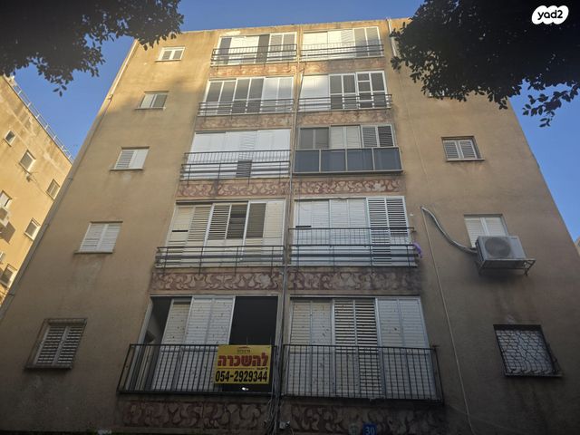 שדרות חיים וייצמן 30