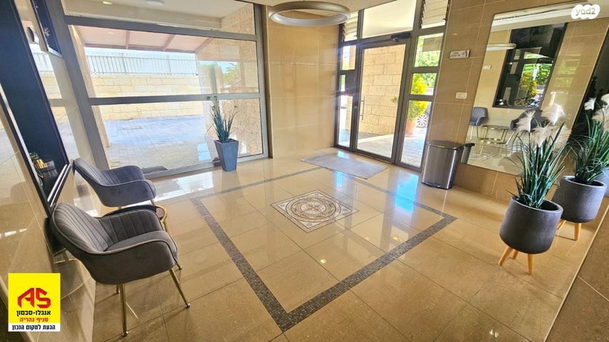 גג/ פנטהאוז, בלפור, עין שרה, נהריה