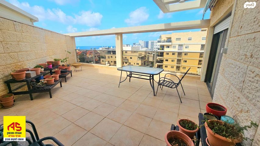 גג/ פנטהאוז, בלפור, עין שרה, נהריה