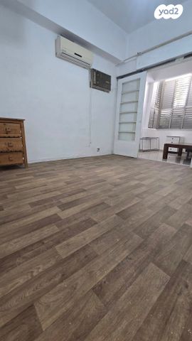 יוחנן הסנדלר 22