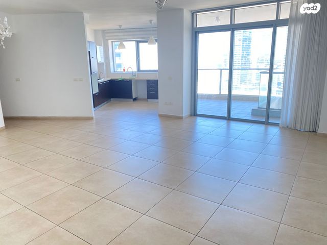 דירה, דגניה, נווה עוז, פתח תקווה