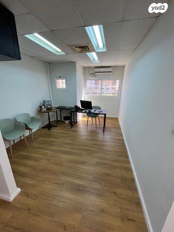 משרדים, הלל יפה, מרכז העיר, חדרה