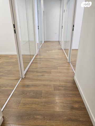 עתידים, אזור התעסוקה רמת החייל