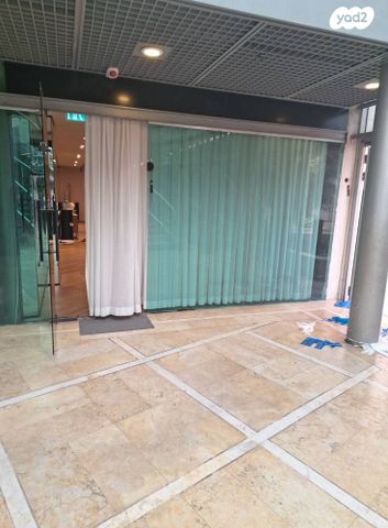 ד"ר אלי תבין 14