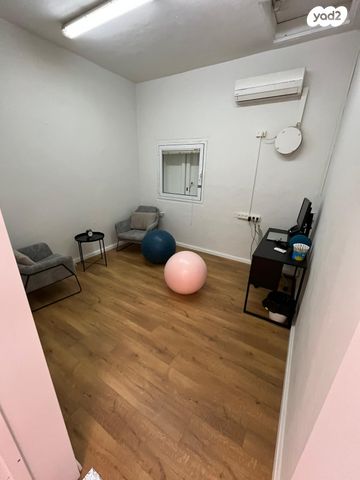 משרדים, הלל יפה, מרכז העיר, חדרה