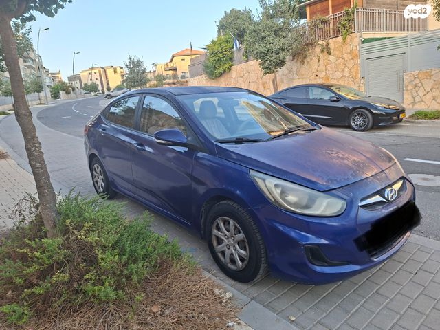 יונדאי אקסנט i25