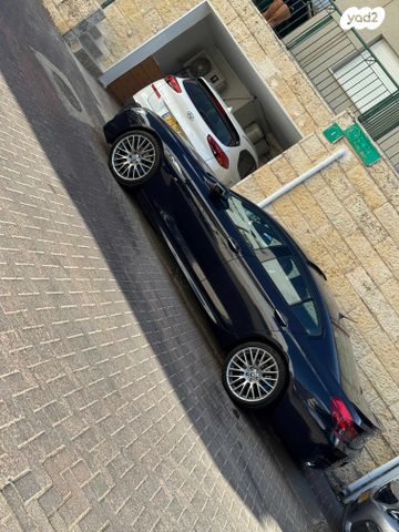 מודעת רכב ב מ וו סדרה 6