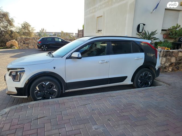 מודעת רכב קיה נירו