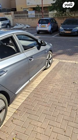 מודעת רכב יונדאי איוניק