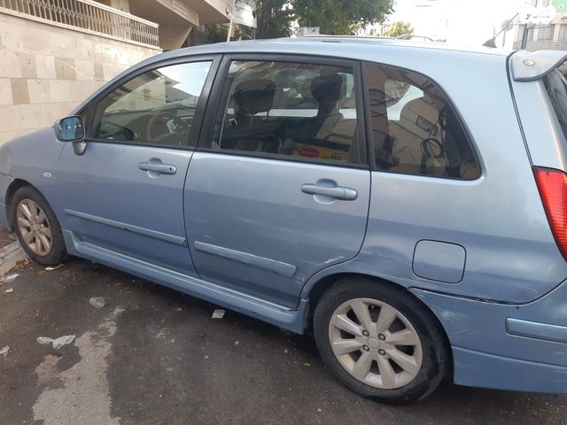 סוזוקי ליאנה