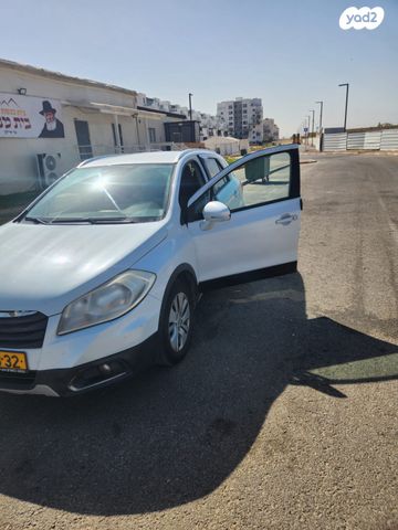 מודעת רכב סוזוקי קרוסאובר