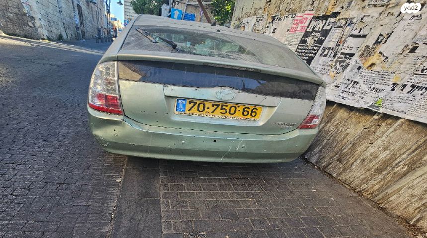 מודעת רכב טויוטה פריוס