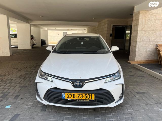 מודעת רכב טויוטה קורולה
