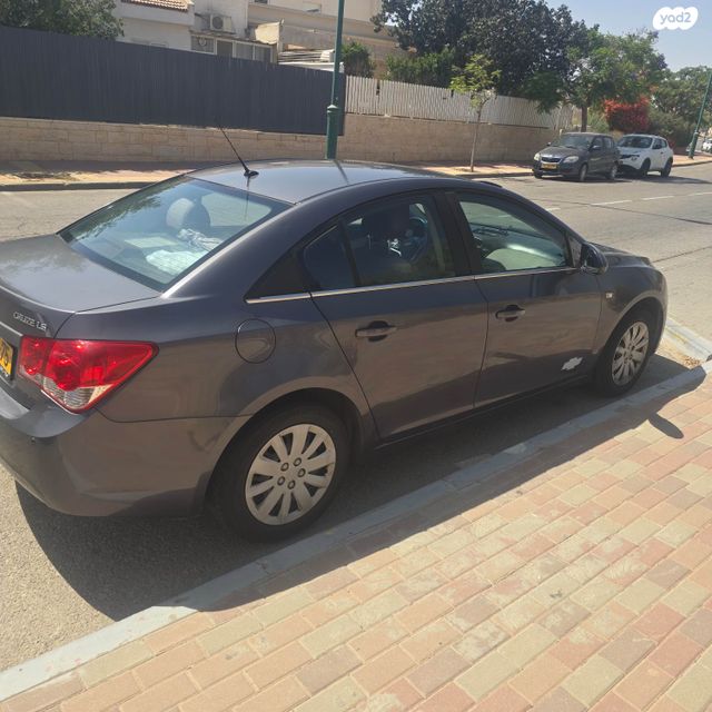 שברולט קרוז