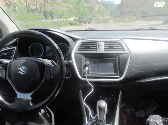 מודעת רכב סוזוקי SX4