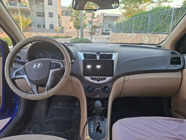 יונדאי אקסנט i25